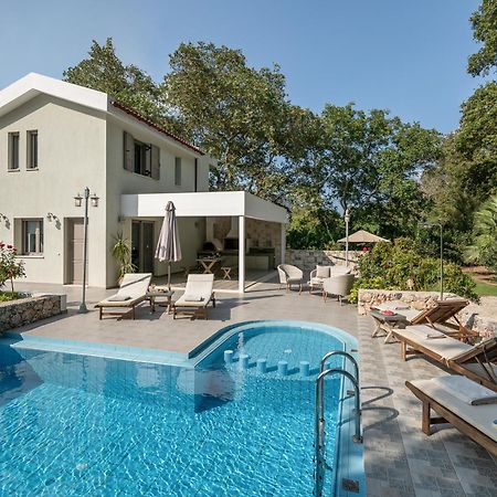 Villa Nature, Heated Pool 칼리베스 외부 사진